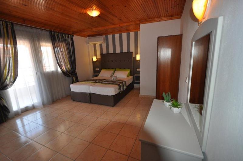 Hotel Asterias Limenaria  Esterno foto